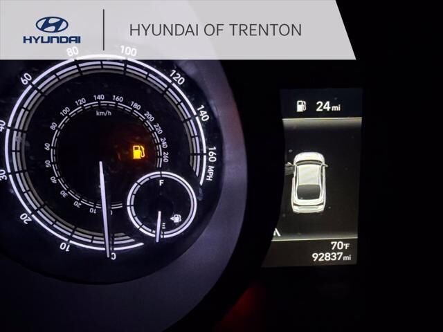 2022 Hyundai ELANTRA Hybrid Blue — photo 1 of 4