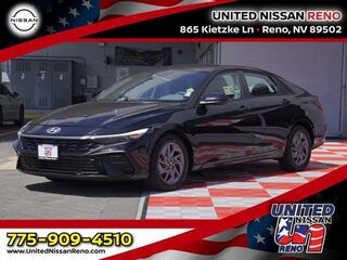 2024 Hyundai ELANTRA SEL — photo 1 of 26