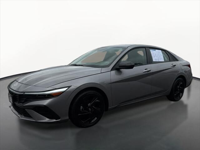 2026 Hyundai ELANTRA SEL Sport — photo 1 of 13