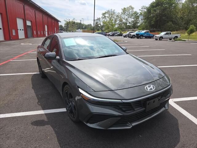 2026 Hyundai ELANTRA SEL Sport — photo 1 of 13