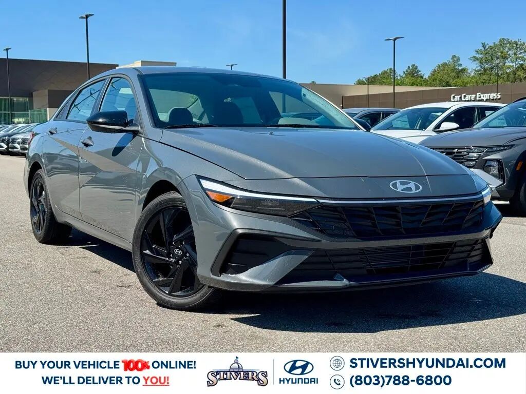 2026 Hyundai ELANTRA SEL Sport — photo 1 of 26
