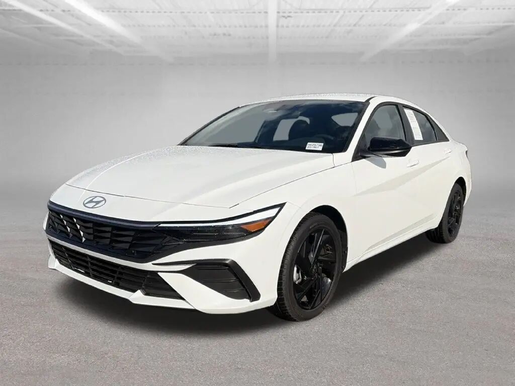2026 Hyundai ELANTRA SEL Sport — photo 1 of 13