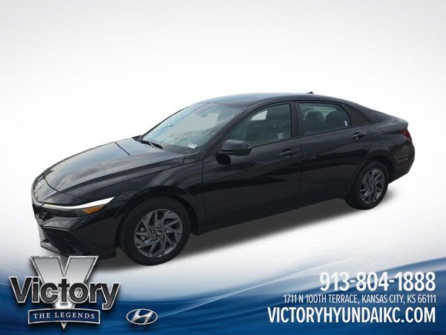 2024 Hyundai Elantra SEL — photo 1 of 1