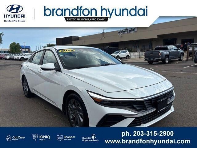 2024 Hyundai ELANTRA SEL — photo 1 of 13