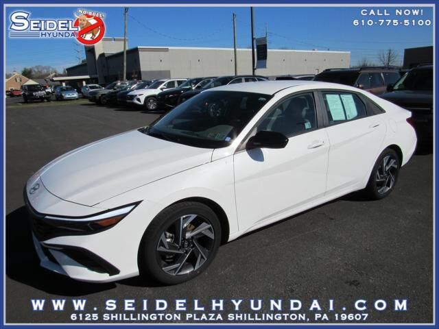 2025 Hyundai ELANTRA SEL Sport — photo 1 of 39