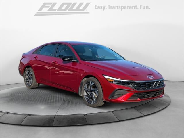 2025 Hyundai ELANTRA SEL Sport — photo 1 of 38