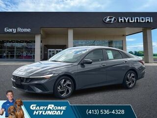 2025 Hyundai ELANTRA SEL Sport — photo 1 of 13