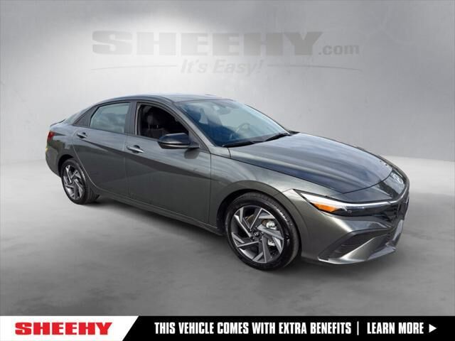 2025 Hyundai ELANTRA SEL Sport — photo 1 of 13
