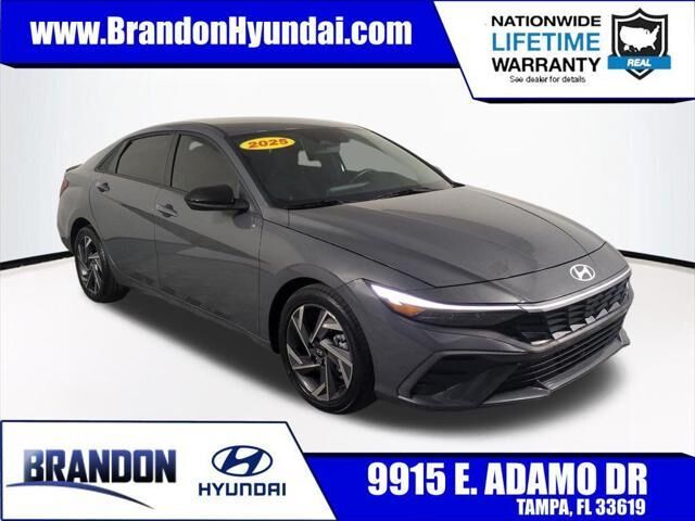 2025 Hyundai ELANTRA SEL Sport — photo 1 of 13