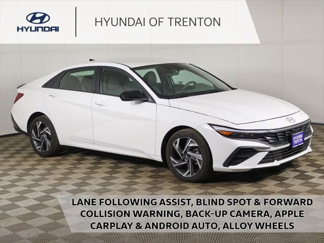 2025 Hyundai ELANTRA SEL Sport — photo 1 of 13