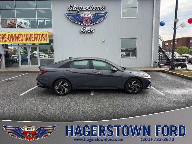 2025 Hyundai ELANTRA SEL Sport