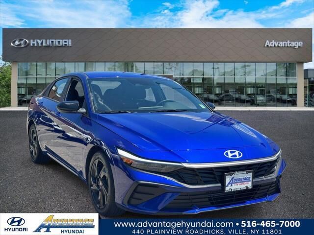 2026 Hyundai ELANTRA SEL Sport — photo 1 of 12