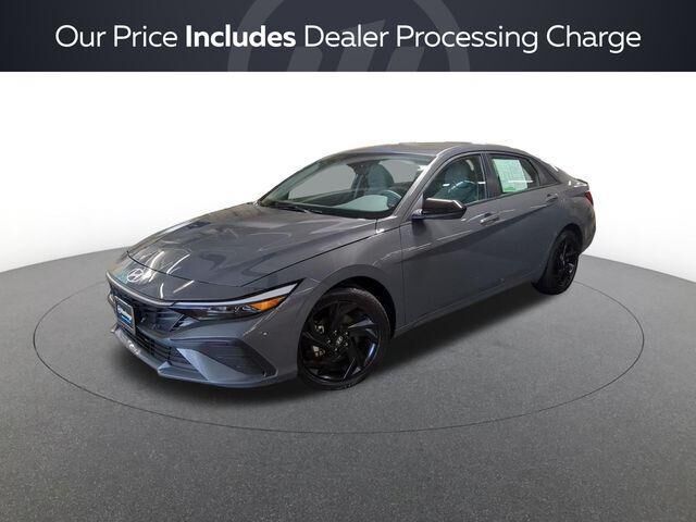 2026 Hyundai ELANTRA SEL Sport — photo 1 of 13