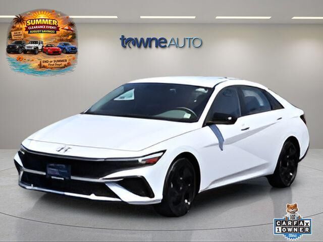 2026 Hyundai ELANTRA SEL Sport — photo 1 of 13