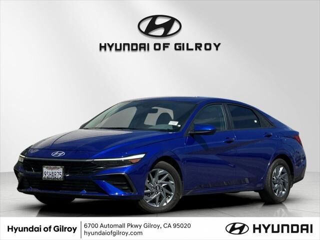 2024 Hyundai ELANTRA SEL — photo 1 of 13