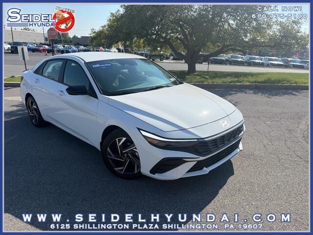 2025 Hyundai ELANTRA SEL Sport