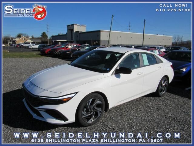 2025 Hyundai ELANTRA SEL Sport — photo 1 of 52