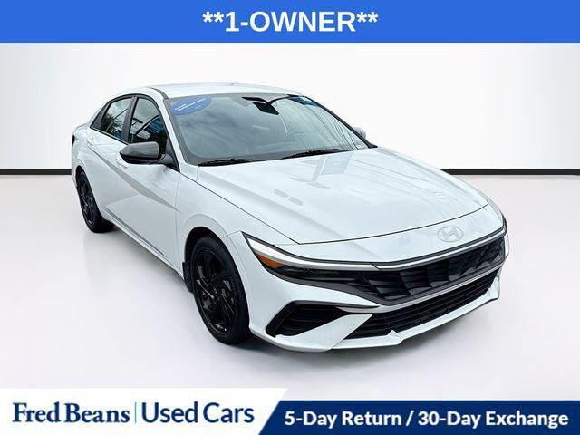 2026 Hyundai ELANTRA SEL Sport — photo 1 of 13