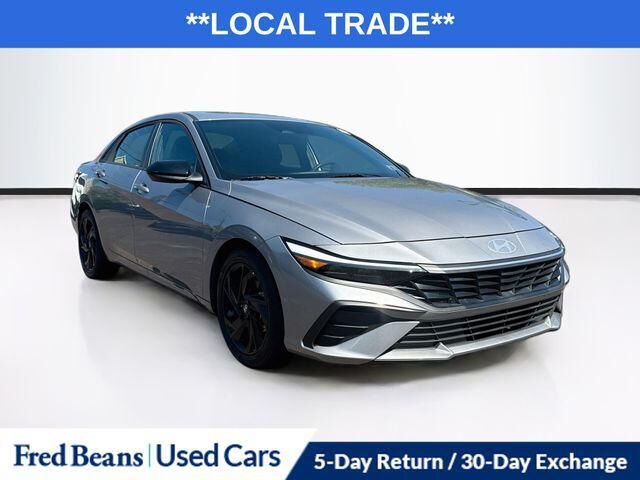 2026 Hyundai ELANTRA SEL Sport — photo 1 of 13