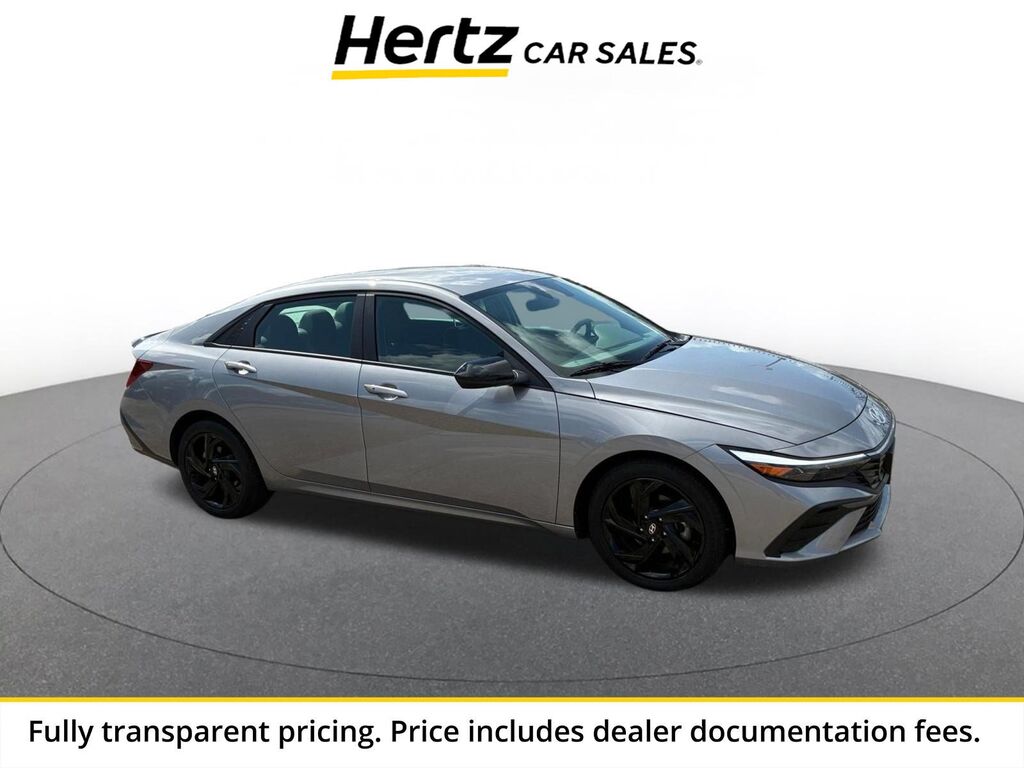 2026 Hyundai Elantra SEL Sport — photo 1 of 13