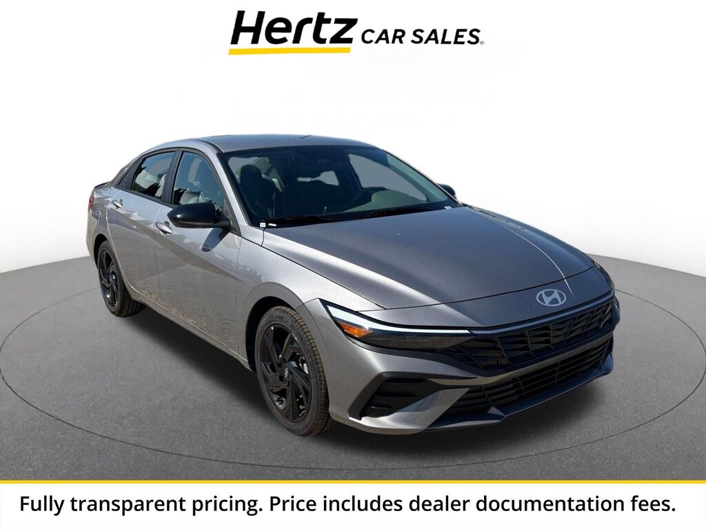 2026 Hyundai Elantra SEL Sport — photo 1 of 13