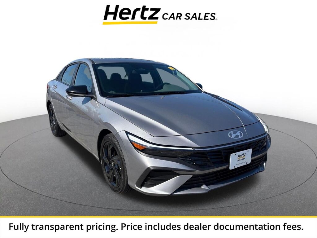 2026 Hyundai Elantra SEL Sport — photo 1 of 13