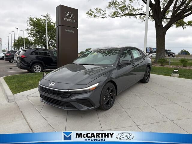 2026 Hyundai ELANTRA SEL Sport — photo 1 of 13