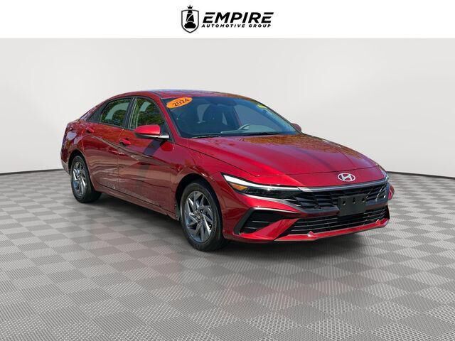 2024 Hyundai ELANTRA SEL — photo 1 of 13