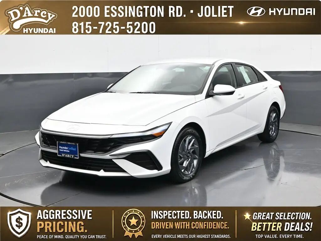 2024 Hyundai ELANTRA SEL — photo 1 of 12