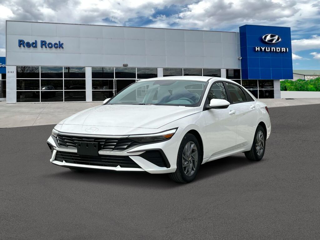 2024 Hyundai ELANTRA SEL — photo 1 of 13