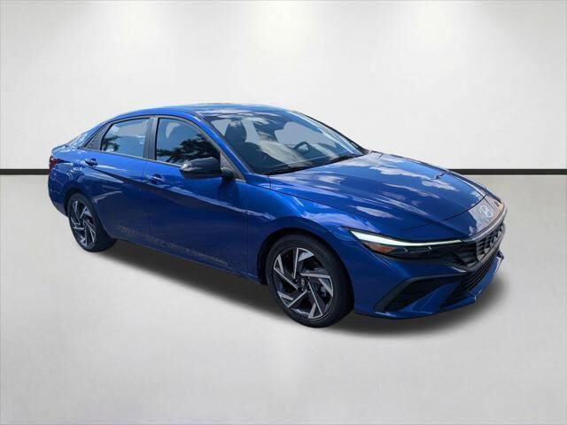 2025 Hyundai ELANTRA SEL Sport — photo 1 of 13