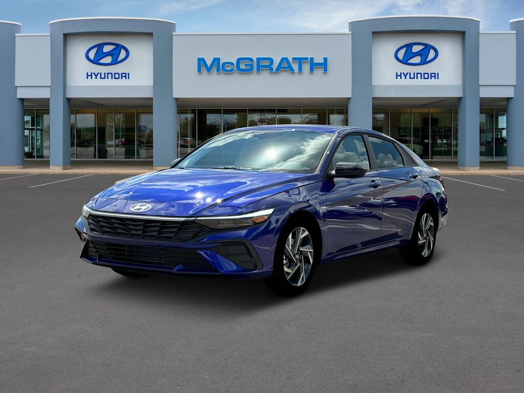 2025 Hyundai ELANTRA SEL Sport — photo 1 of 13