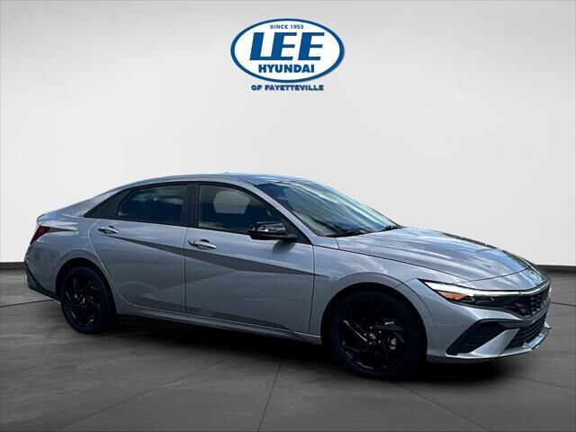 2026 Hyundai ELANTRA SEL Sport — photo 1 of 13