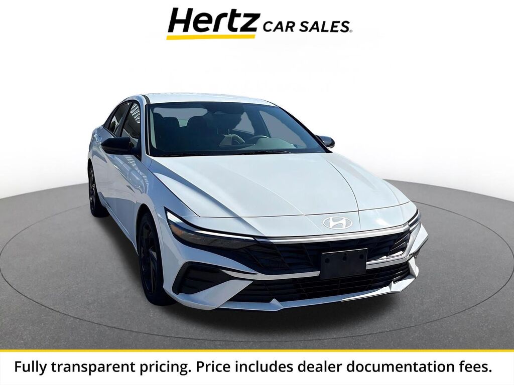 2026 Hyundai Elantra SEL Sport — photo 1 of 13