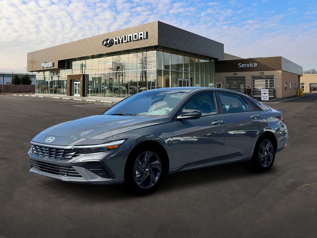 2026 Hyundai ELANTRA SEL Sport — photo 1 of 12
