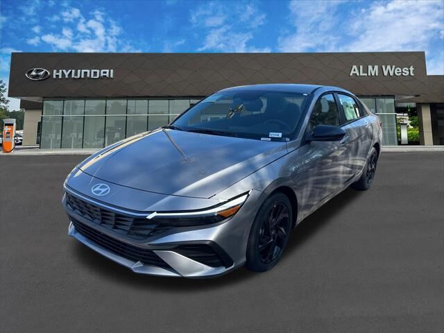 2026 Hyundai ELANTRA SEL Sport — photo 1 of 13