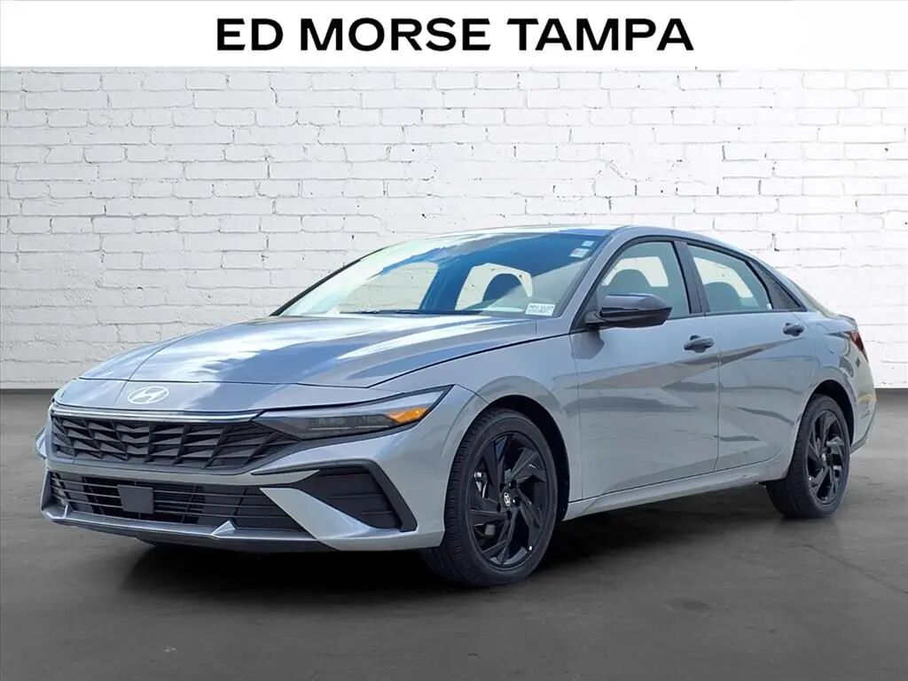 2026 Hyundai ELANTRA SEL Sport — photo 1 of 13