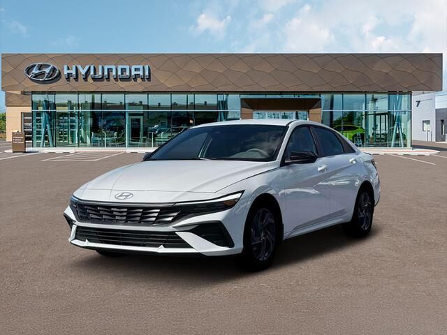 2026 Hyundai ELANTRA SEL Sport — photo 1 of 13
