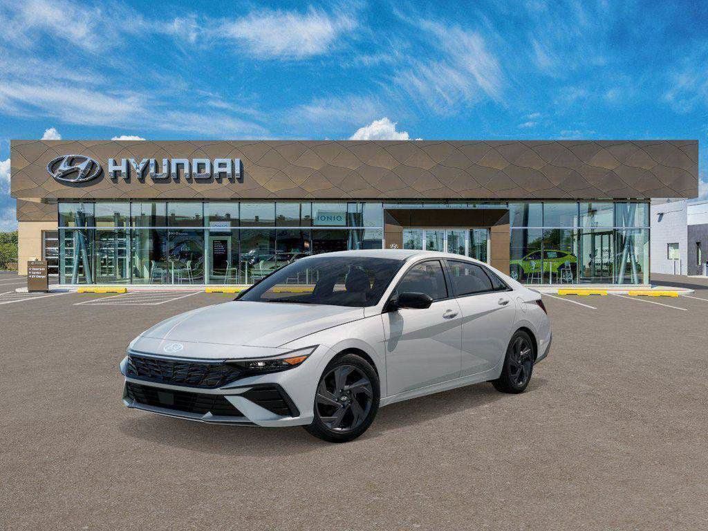 2026 Hyundai Elantra SEL Sport — photo 1 of 17