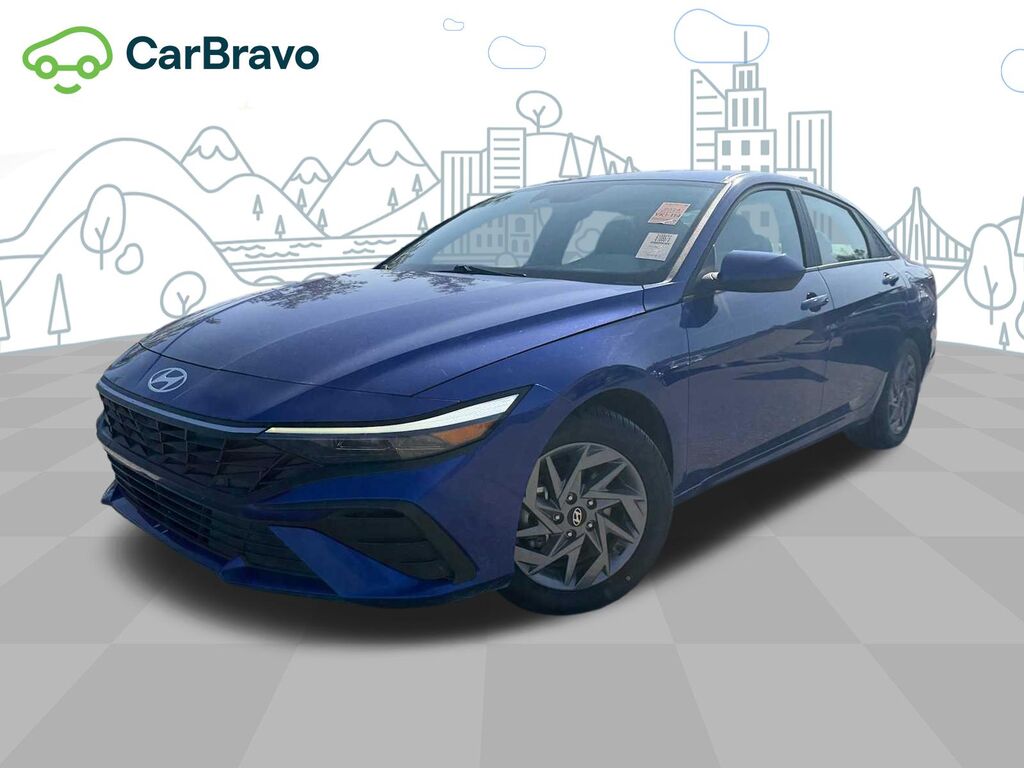 2024 Hyundai Elantra SEL — photo 1 of 7