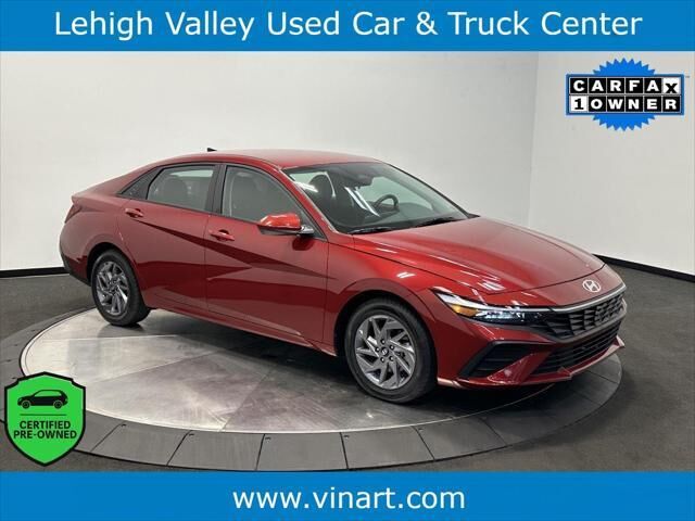 2024 Hyundai ELANTRA SEL
