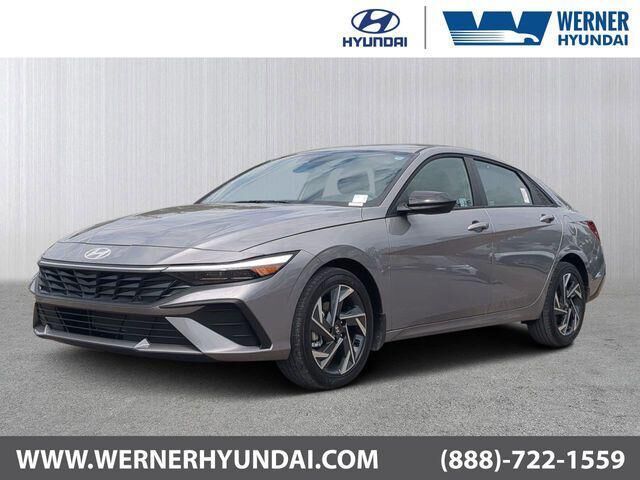 2025 Hyundai ELANTRA SEL Sport — photo 1 of 13