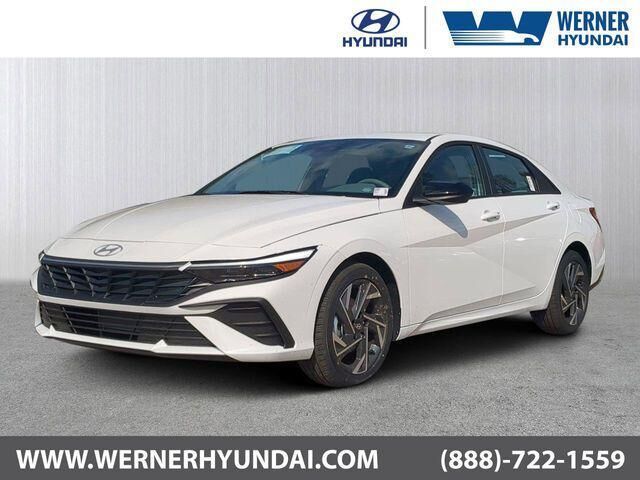 2025 Hyundai ELANTRA SEL Sport — photo 1 of 13