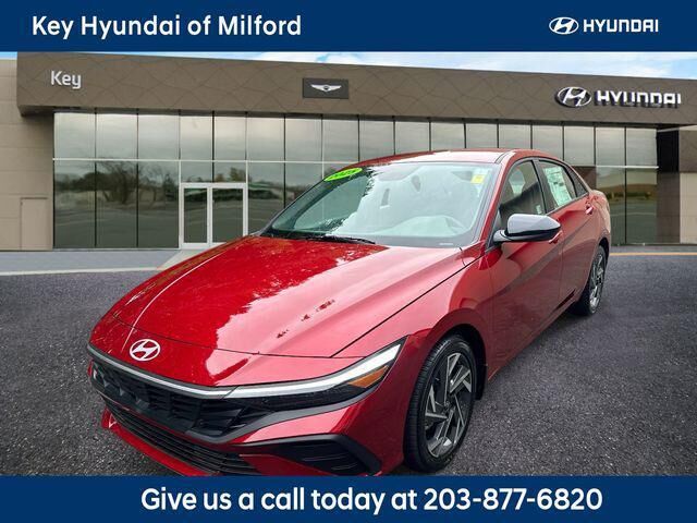 2025 Hyundai ELANTRA SEL Sport — photo 1 of 13