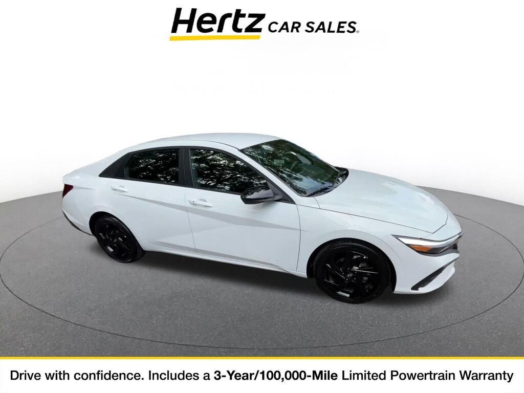 2026 Hyundai Elantra SEL Sport — photo 1 of 11