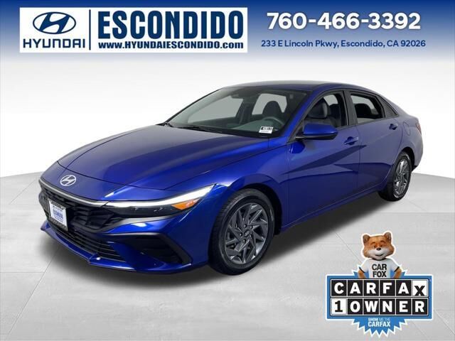 2024 Hyundai ELANTRA SEL — photo 1 of 32