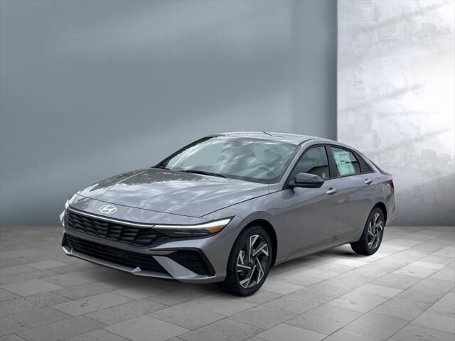 2025 Hyundai ELANTRA SEL Sport — photo 1 of 36
