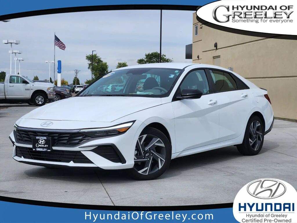 2025 Hyundai ELANTRA SEL Sport — photo 1 of 13