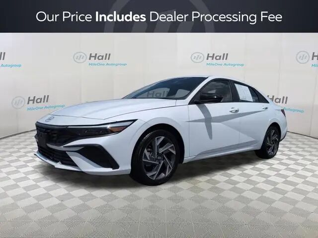 2025 Hyundai ELANTRA SEL Sport — photo 1 of 17