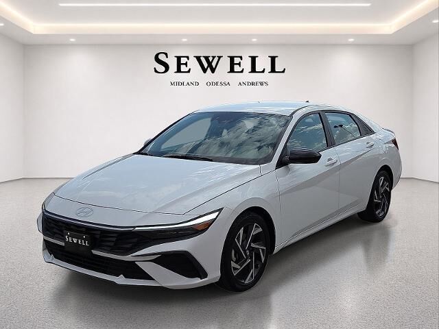 2025 Hyundai ELANTRA SEL Sport — photo 1 of 26